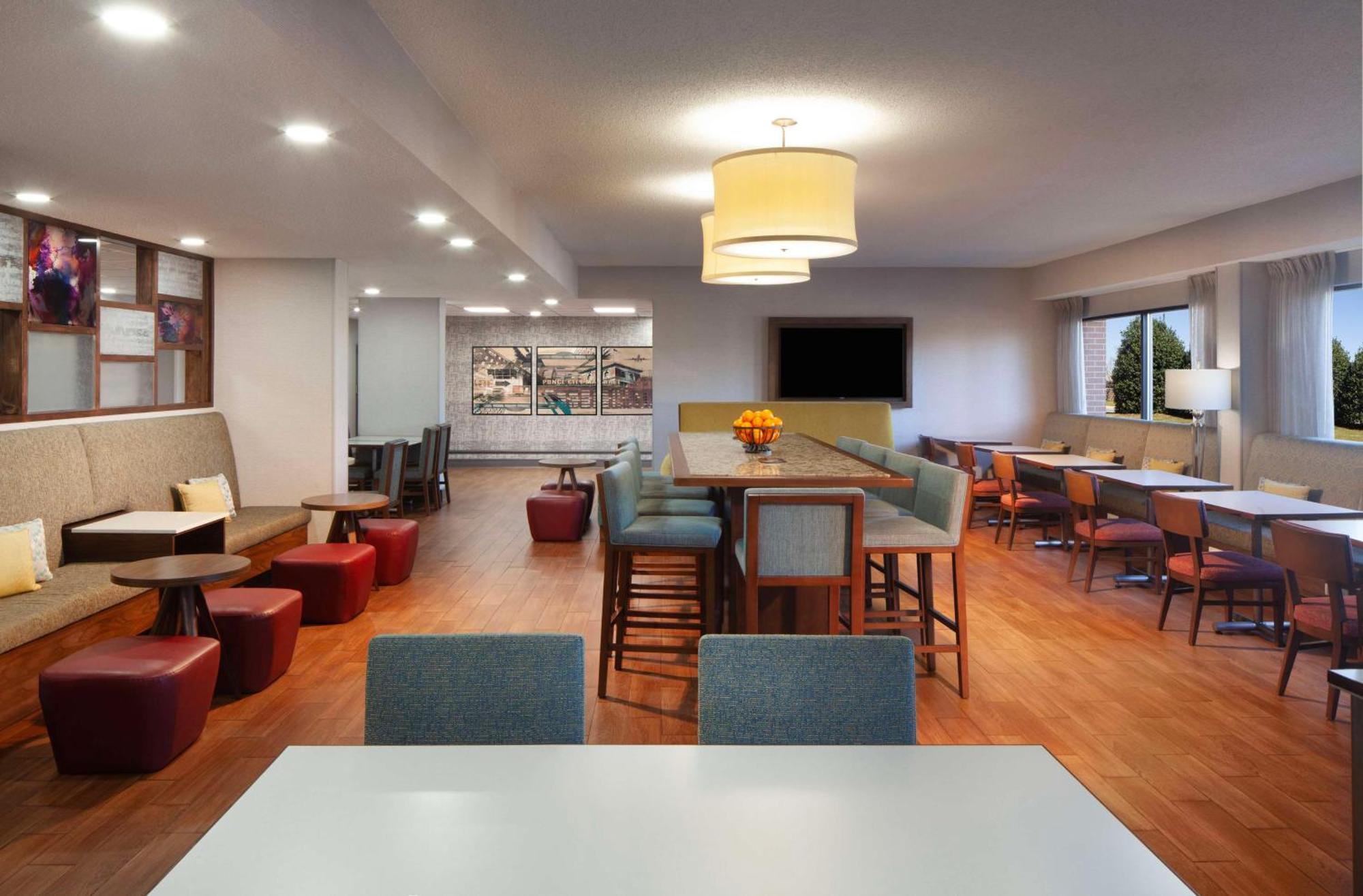 Hampton Inn Hotel Atlanta-Southlake Морроу Экстерьер фото