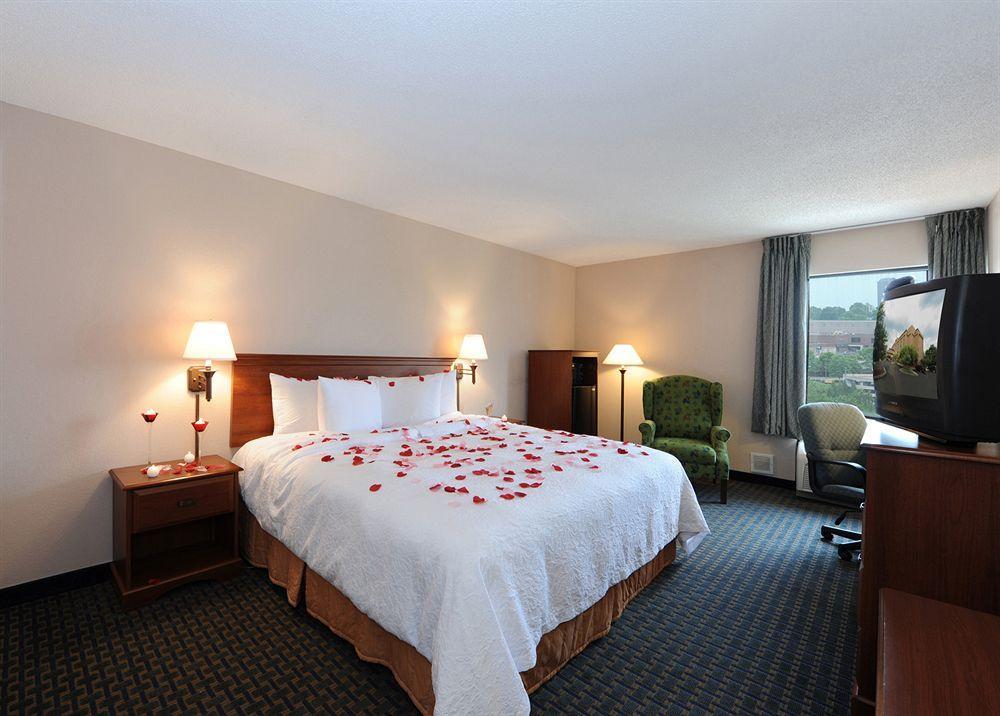 Hampton Inn Hotel Atlanta-Southlake Морроу Экстерьер фото